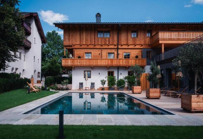Полулюкс Вид на Бассейн, Landgasthof Hotel Linde