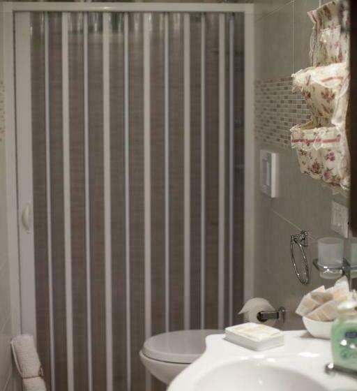 1ベッドルームハウス, B&b Flower House