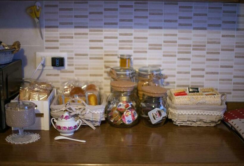 1ベッドルームハウス, B&b Flower House