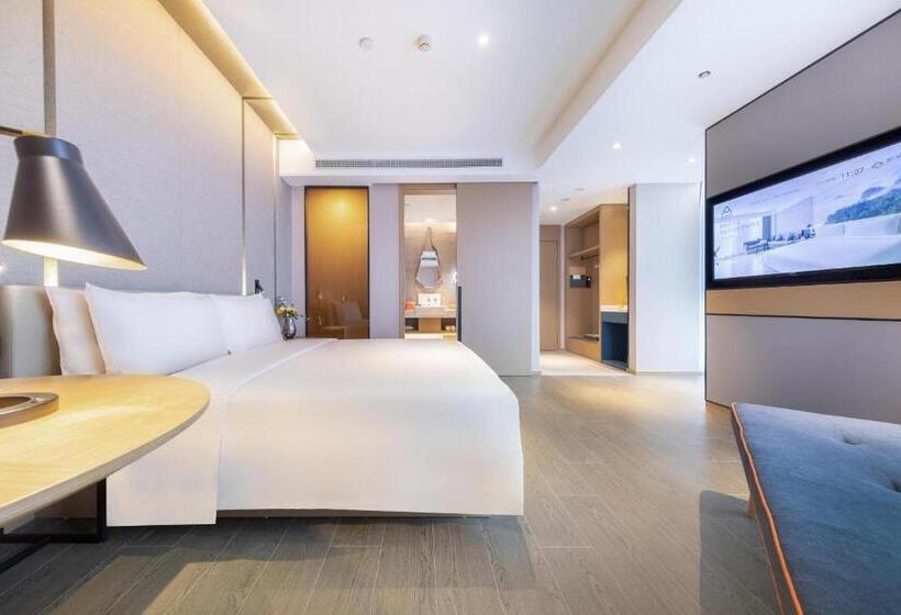 Номер Superior, Atour Hotel Meishan Government Affairs Center