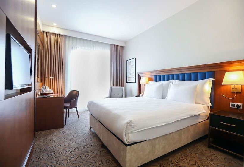 Superior Room Pool View