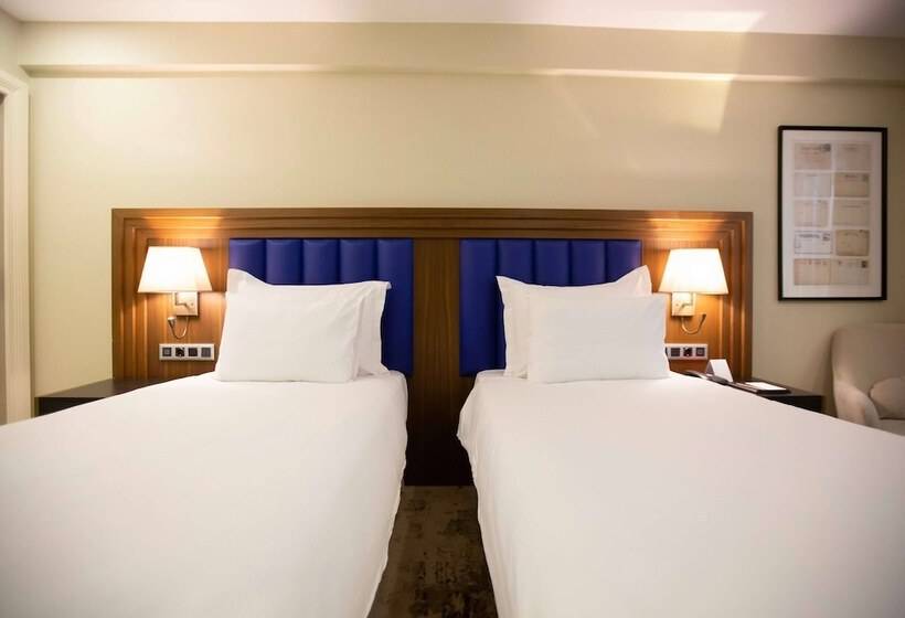 Deluxe Room with Balcony