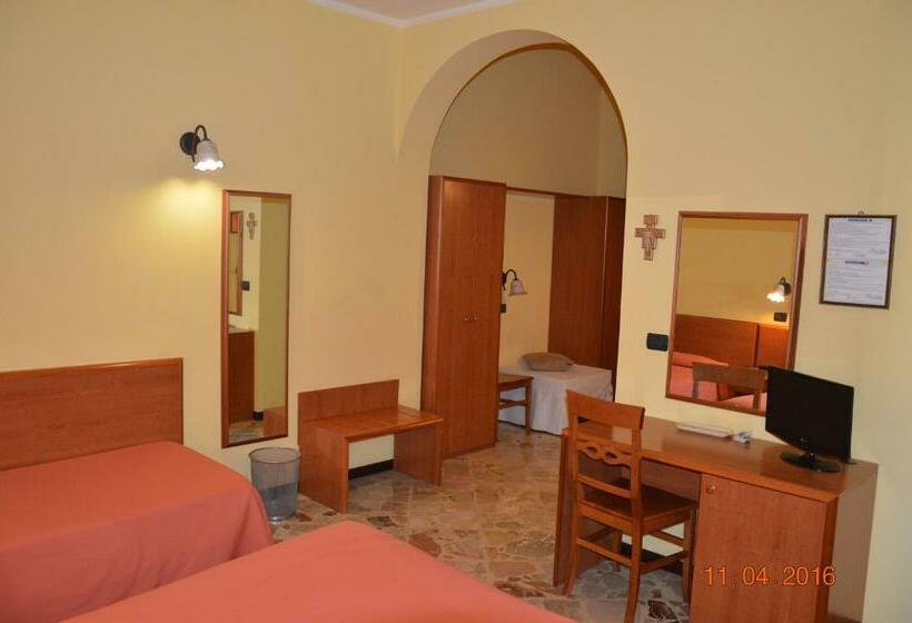 اتاق استاندارد با چشم‌انداز دریا, Mare E Sole Villa Urso