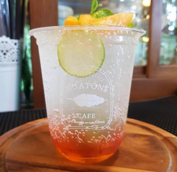 اتاق استاندارد با چشم‌انداز کوهستان, Nua Tone Resort Bang Tao & Cafe