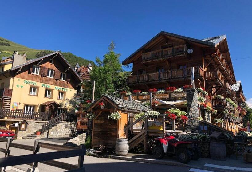 اتاق استاندارد چهار تخته, Doume S Lodge