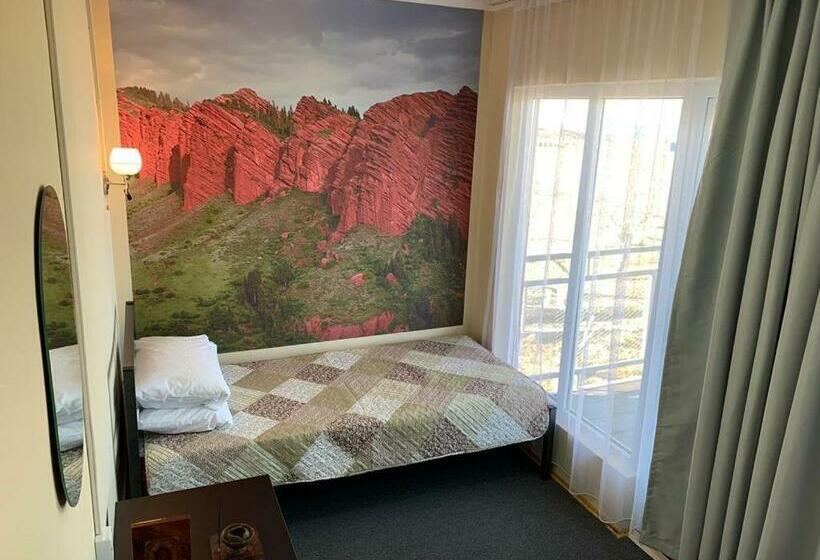 اتاق استاندارد با چشم‌انداز دریا, Guest House And Yurt Camp Aktan