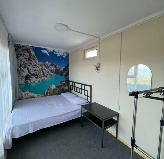 اتاق استاندارد با چشم‌انداز دریاچه, Guest House And Yurt Camp Aktan