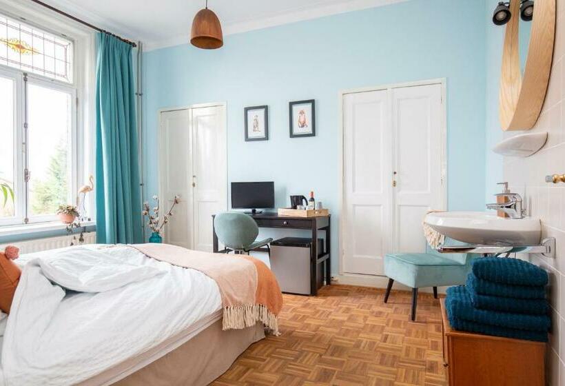 豪华房间, B&b D Ouwe Grutter