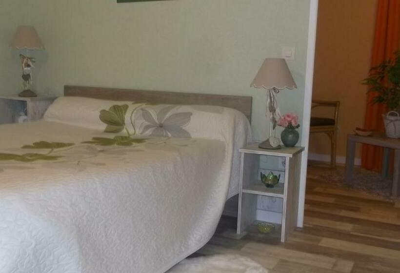 חדר סטנדרט, Alain Et Flo