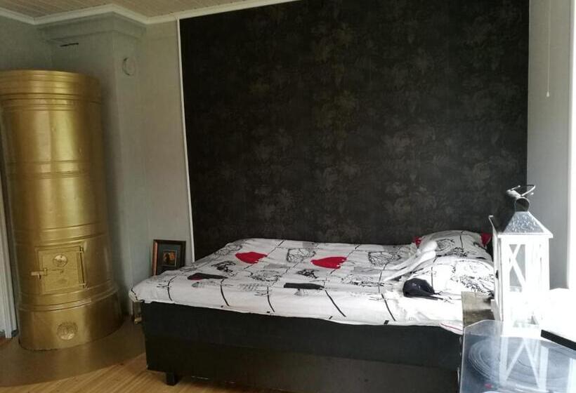 חדר אקונומי, Willa Mustijoki