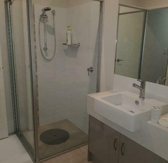 בית, 3 חדרי שינה, Adwaga Lodge