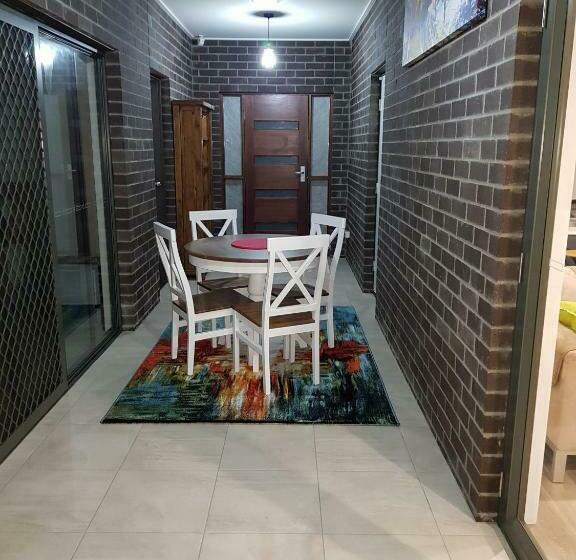 בית, 3 חדרי שינה, Adwaga Lodge