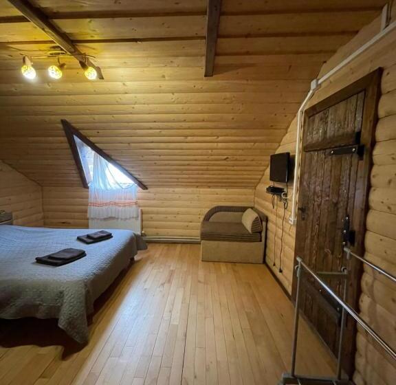 基本三人间, Guest House Zator