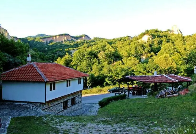 バス共有のスタンダードルーム, Melnik Pyramids Guesthouse