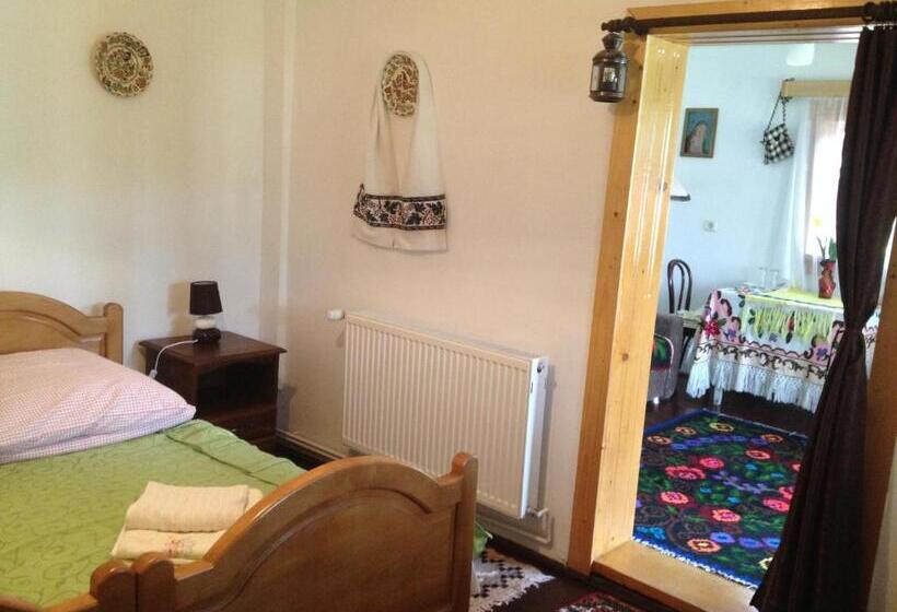 חדר משפחתי, Pensiunea Turlas Maria