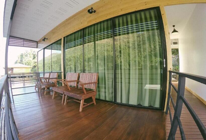 חדר סטנדרט עם מיטת קינג, Baan Krupong