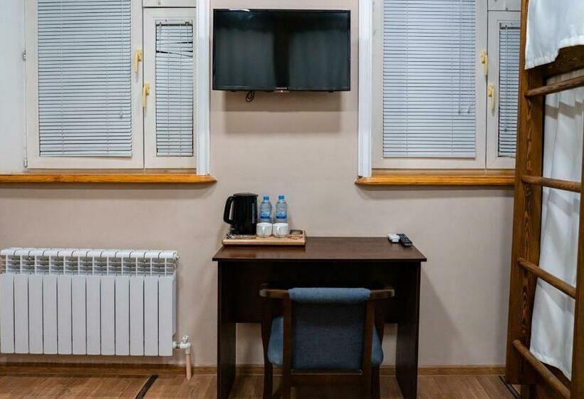 Cama em Quarto Compartilhado, & Hostel Gallery