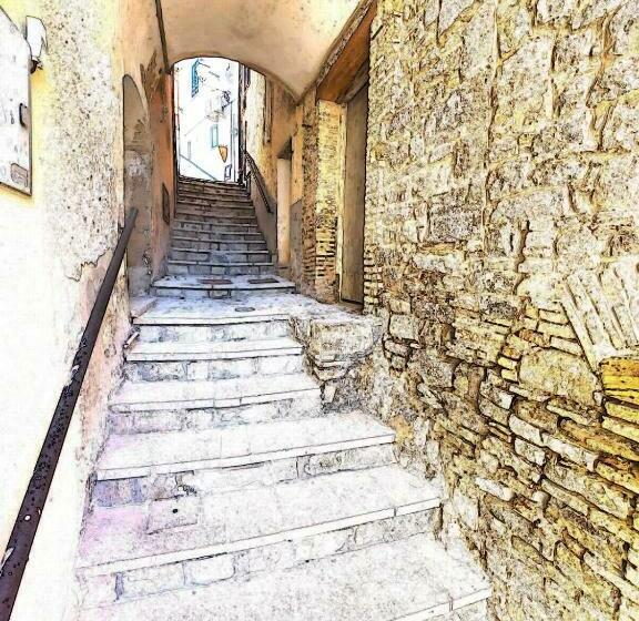 غرفة سوبيريور, Black & White