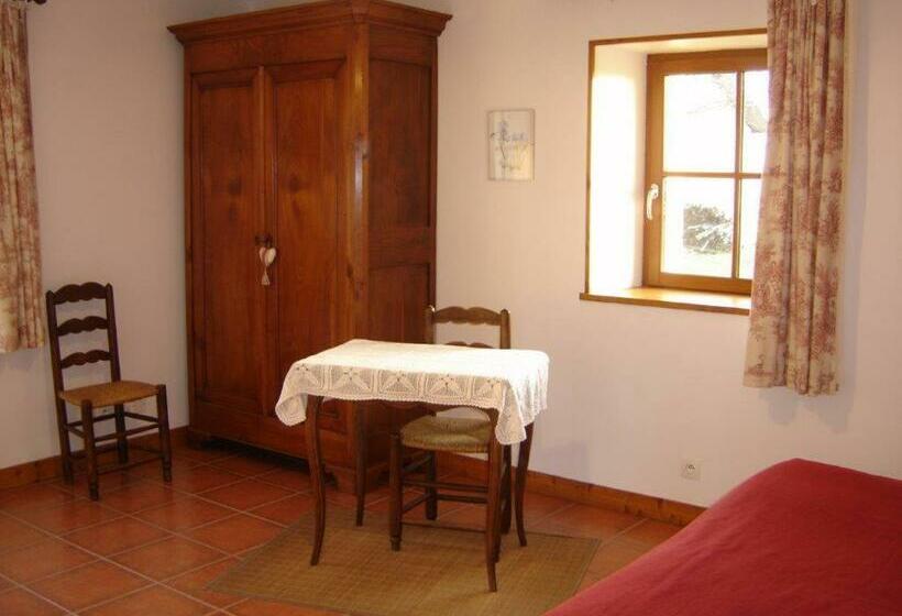 Номер Стандарт, Chambres D Hôtes Domaine Le Fragnaud