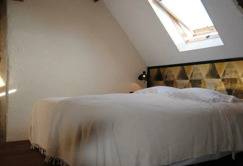 デラックスルーム, Chambres D Hôtes Domaine Les Grands Pérons