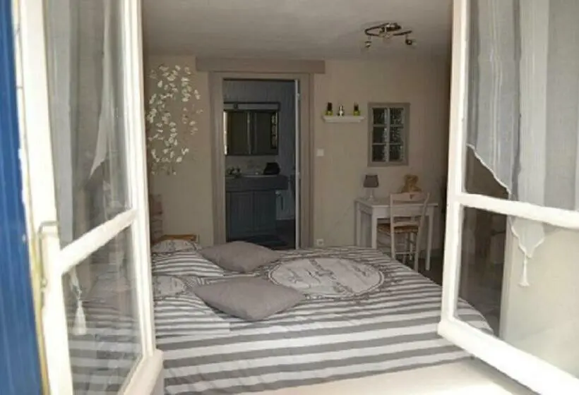 バスタブ付きスタンダードルーム, La Maison Aux Hortensias