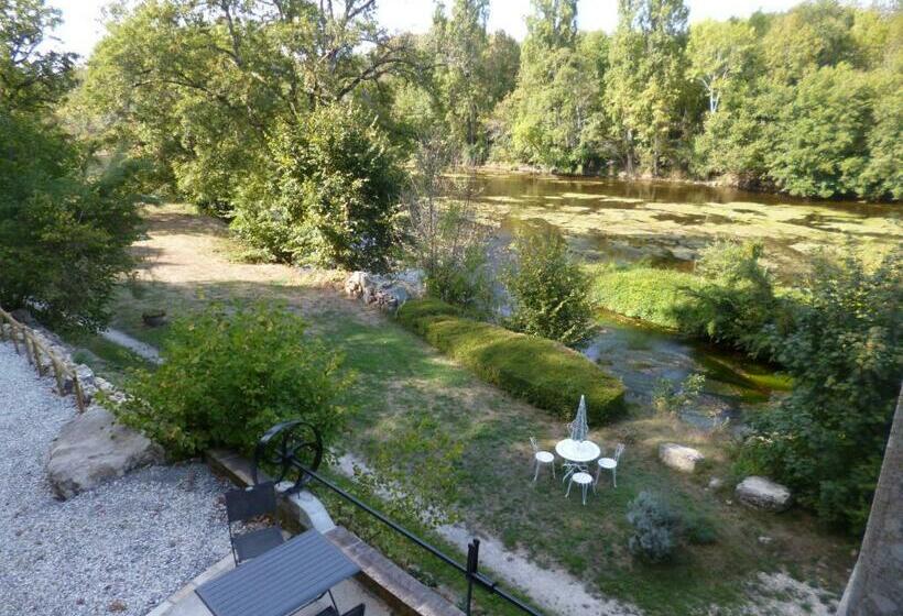 Номер Стандарт, Le Moulin De Cors