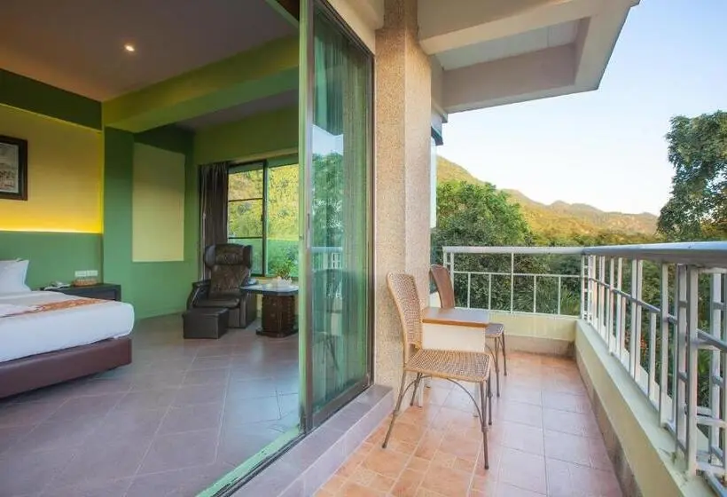 山の見えるジュニアスイート, ปานเทล เขาใหญ่ Parntel Khaoyai