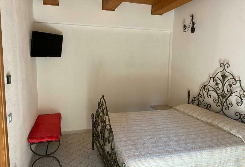 اتاق استاندارد چهار تخته, Agriturismo San Michele