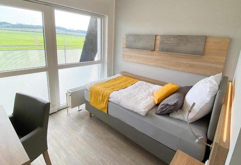 اتاق استاندارد یک نفره, Boardinghouse Breitscheid