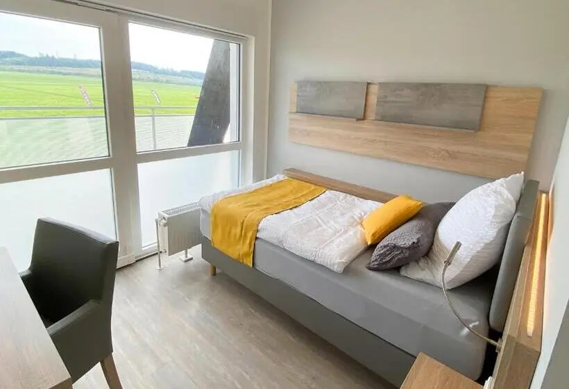 Standard Yhden Hengen Huone, Boardinghouse Breitscheid