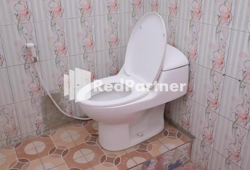 Cameră Economică, Ken Zong Inn