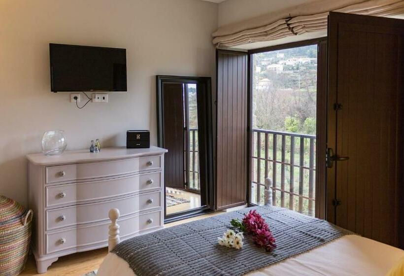 اتاق لوکس, Quinta De Alvarenga