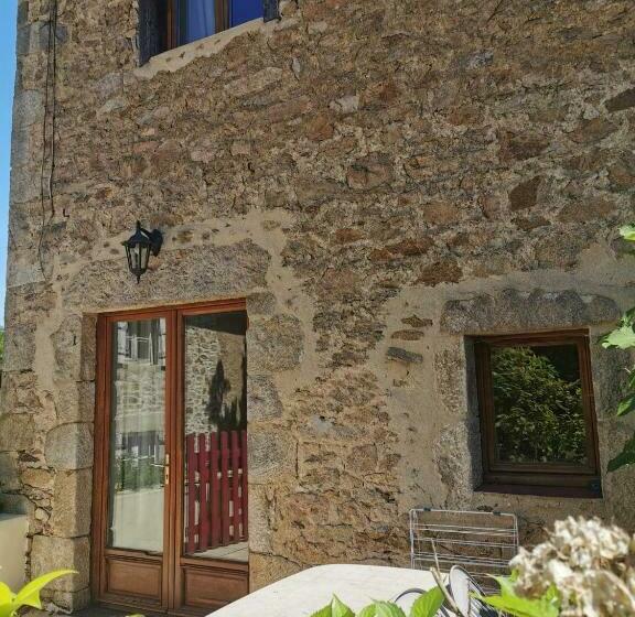 스탠다드 스튜디오, Domaine De La Ribiere