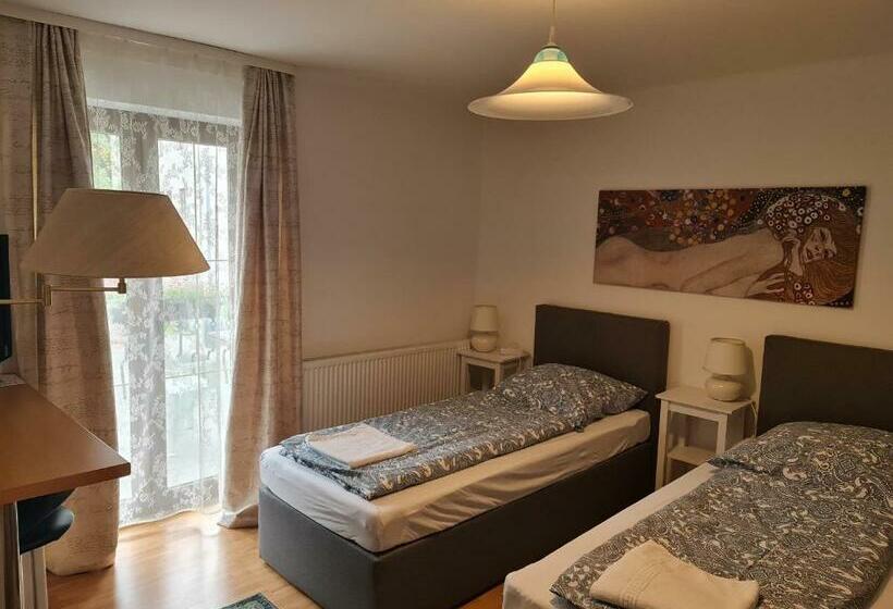 带大床的豪华间, Gasthof Barlida