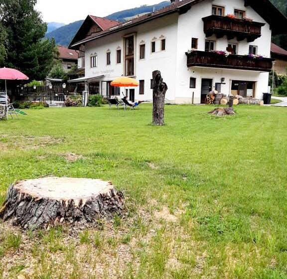 家庭工作室, Gasthof Barlida