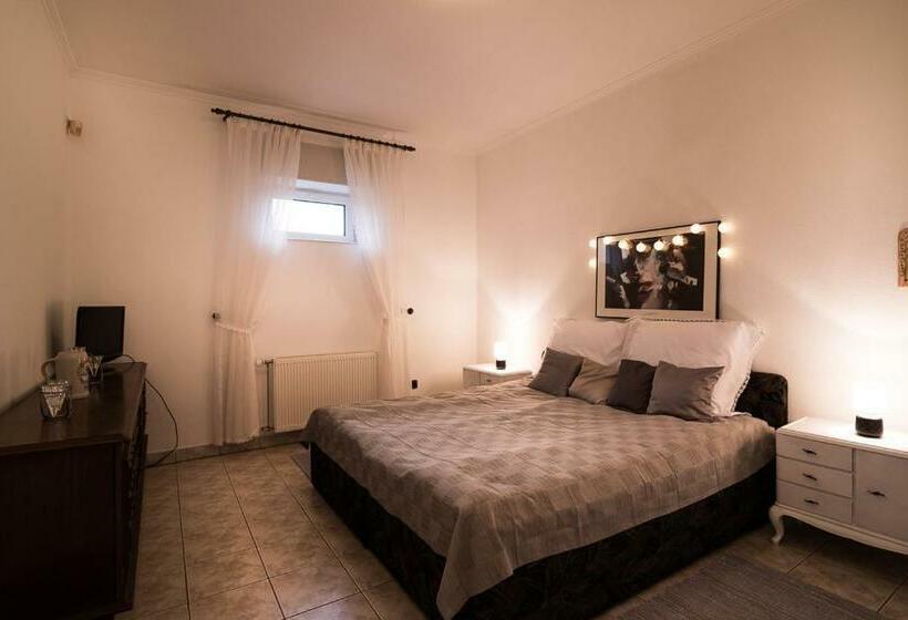 בית, 2 חדרי שינה, Levendula Vendégház