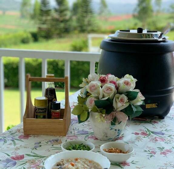 Бунгало Deluxe, Misty English Cottage