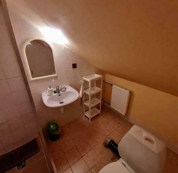 חדר סטנדרט, Penzion A Chatový Camp Havraníky U Np Podyjí