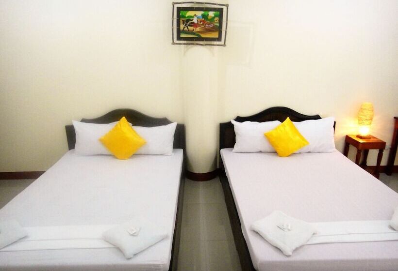 Кровать в Общей Комнате, Amerson Pension Place   Hostel