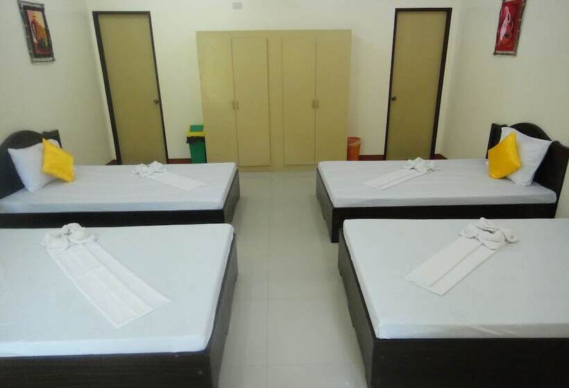 Четырехместный Номер Стандарт, Amerson Pension Place   Hostel