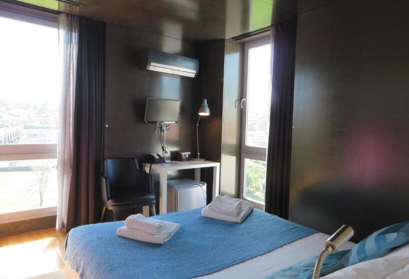 标准间带江景, Arc My Otel