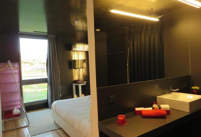 标准间带江景, Arc My Otel