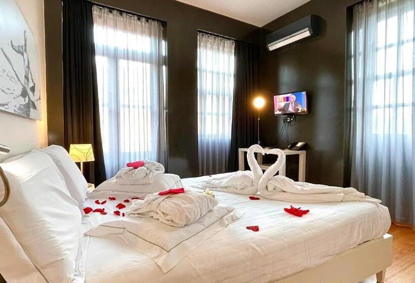 标准间, Arc My Otel