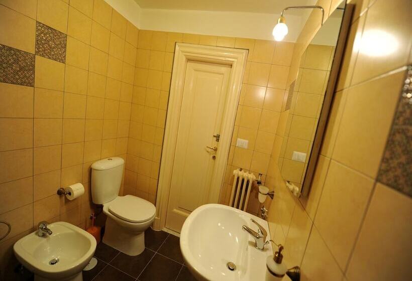 اتاق کلاسیک سه تخته, Barone Bed And Breakfast