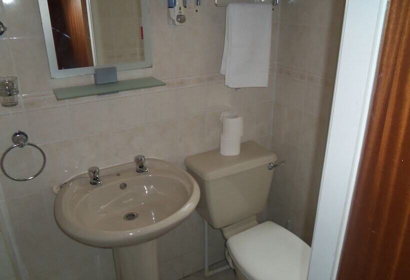 غرفة قياسية, Novello Blackpool