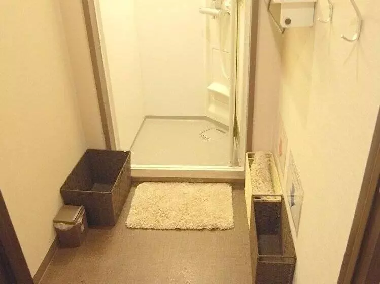 ルームシェアのワンベッド, Fukuoka Hana Hostel