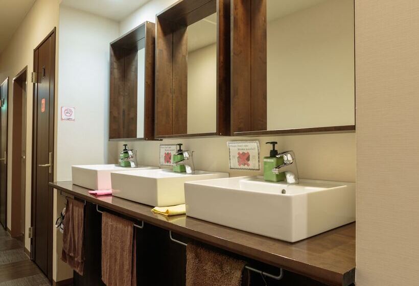 共用房间的床, Fukuoka Hana Hostel