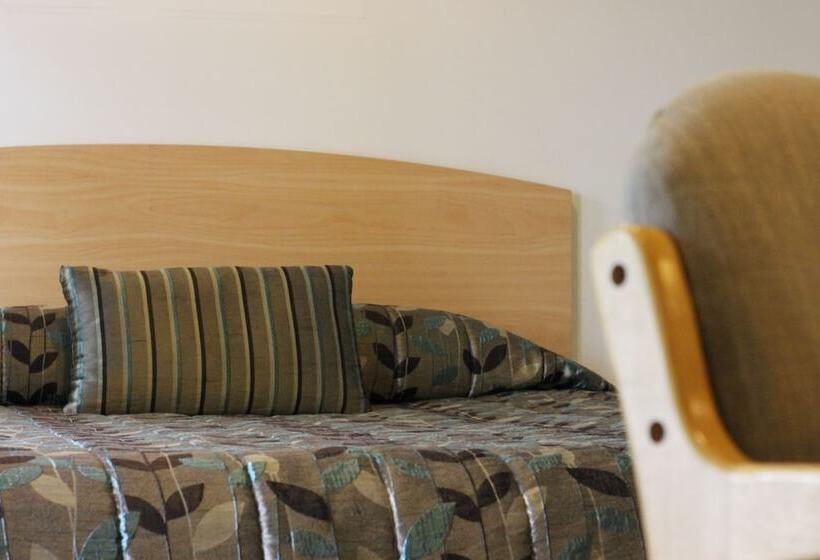 디럭스 룸, Greenlane Manor Motel