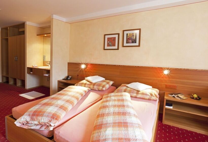 高级大房间, Albergo Croce Bianca