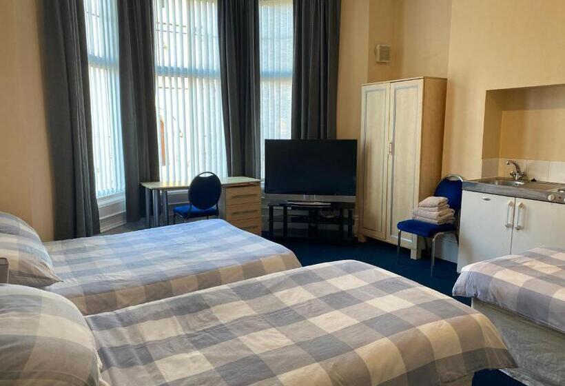 ファミリールーム, Athol House